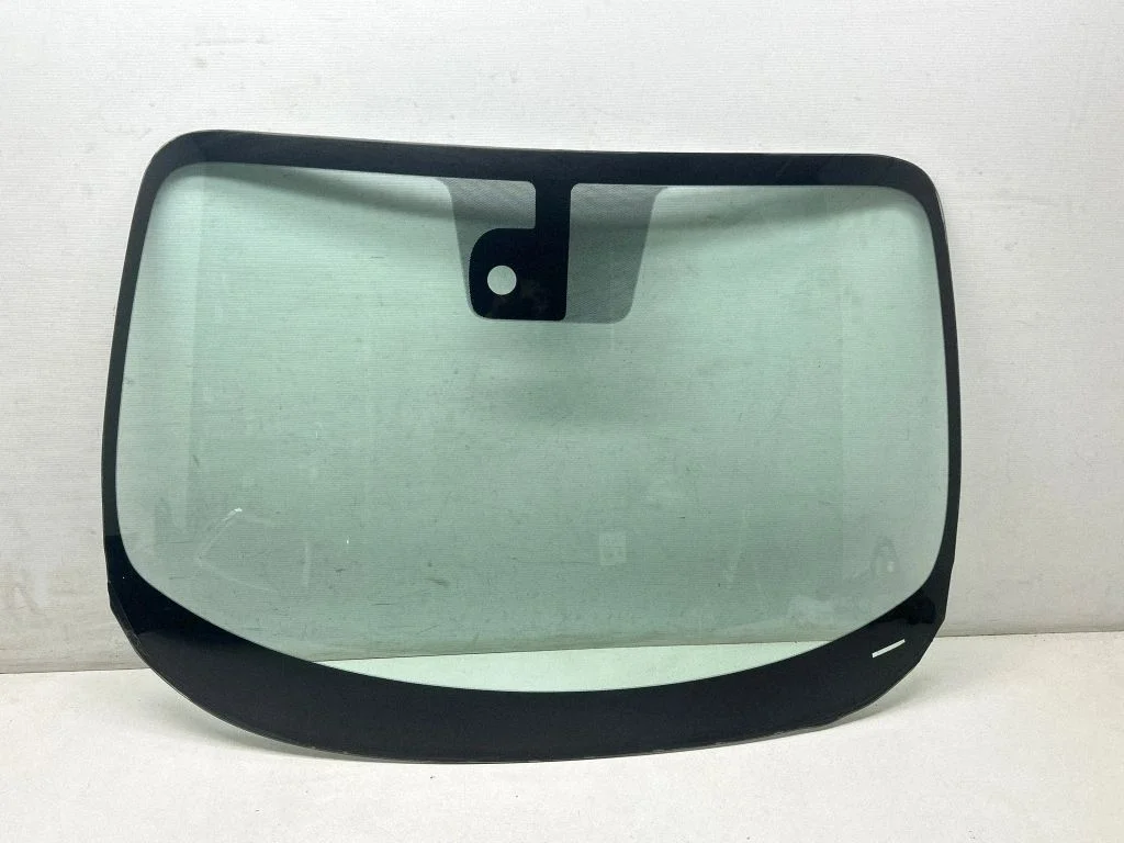 Front windscreen/windshield window 43R00005