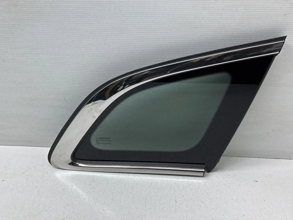 Rear side window 43R004524