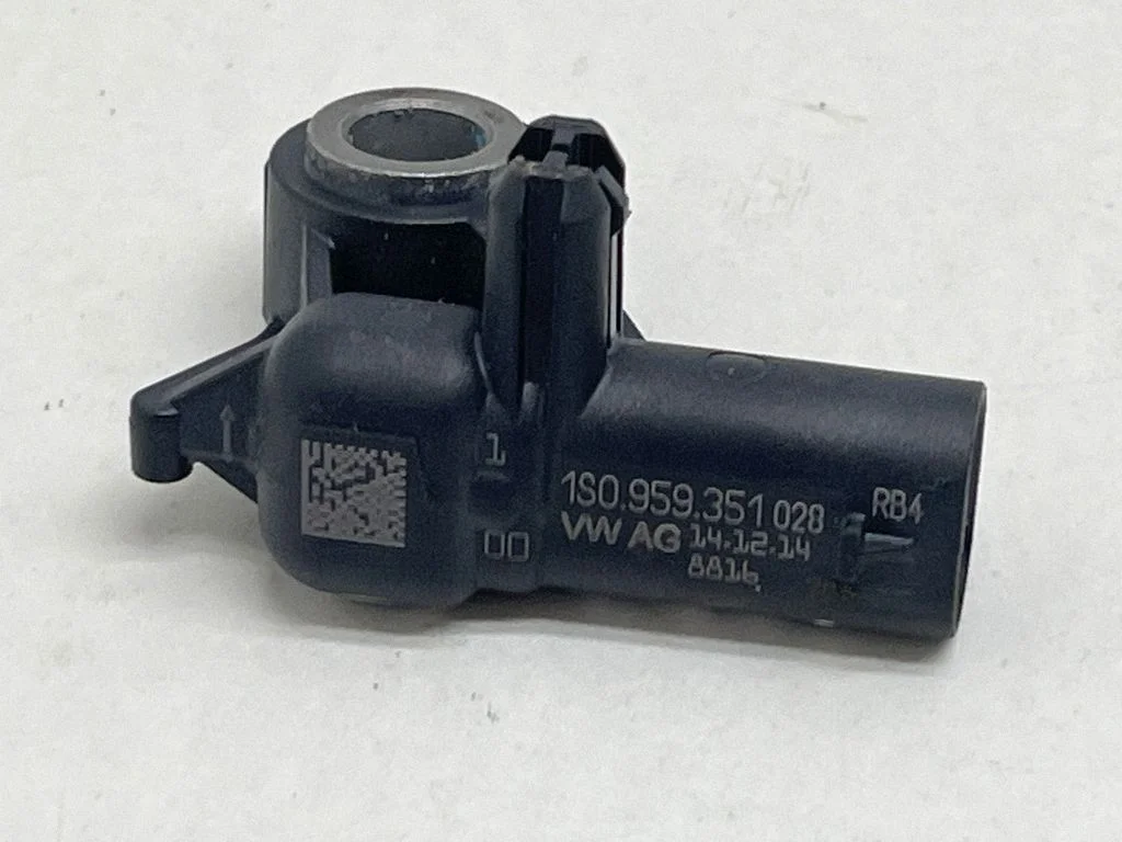 Drošības spilvenu trieciena sensors 1S0959351