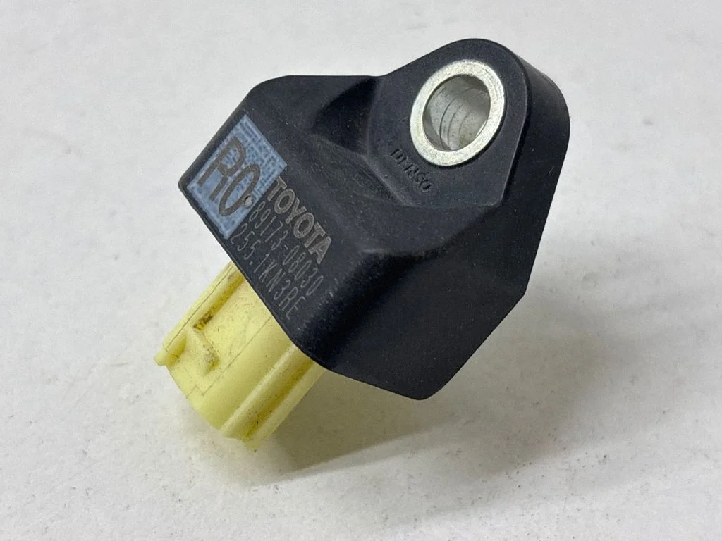 Drošības spilvenu trieciena sensors 8917308030