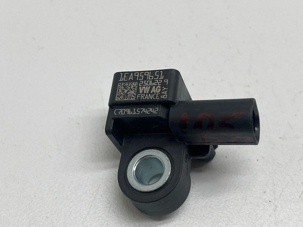 Turvapadja löögiandur 1EA959651
