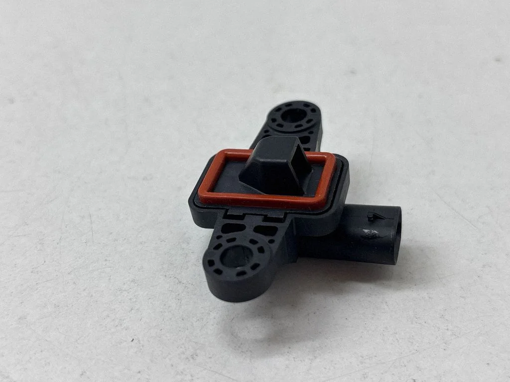 Drošības spilvenu trieciena sensors 95930CG000