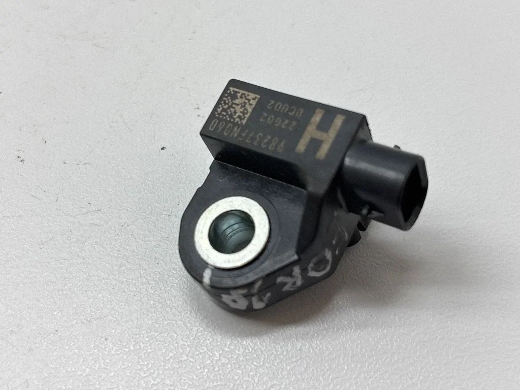 Turvapadja löögiandur 98237FN060