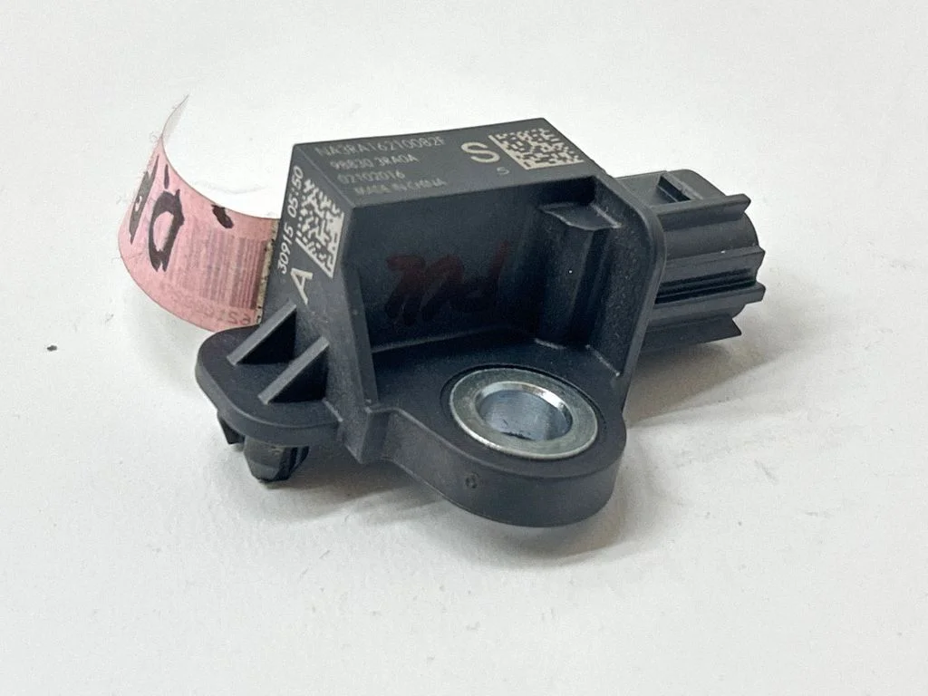 Drošības spilvenu trieciena sensors NA3RA16210082E