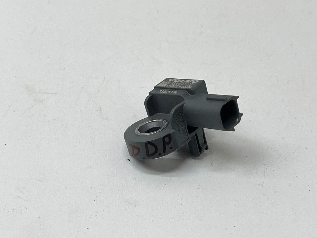 Airbag deployment crash/impact sensor 31451531