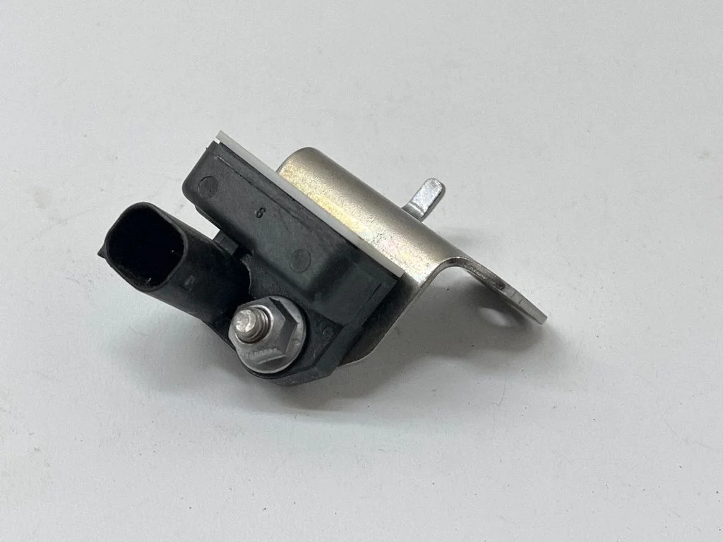 Airbag deployment crash/impact sensor – Volvo XC60 (2017-)
