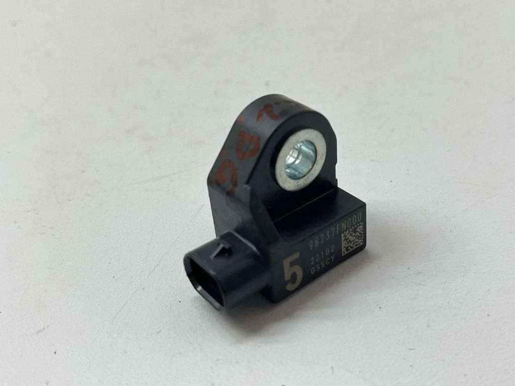 Drošības spilvenu trieciena sensors 98237FN000