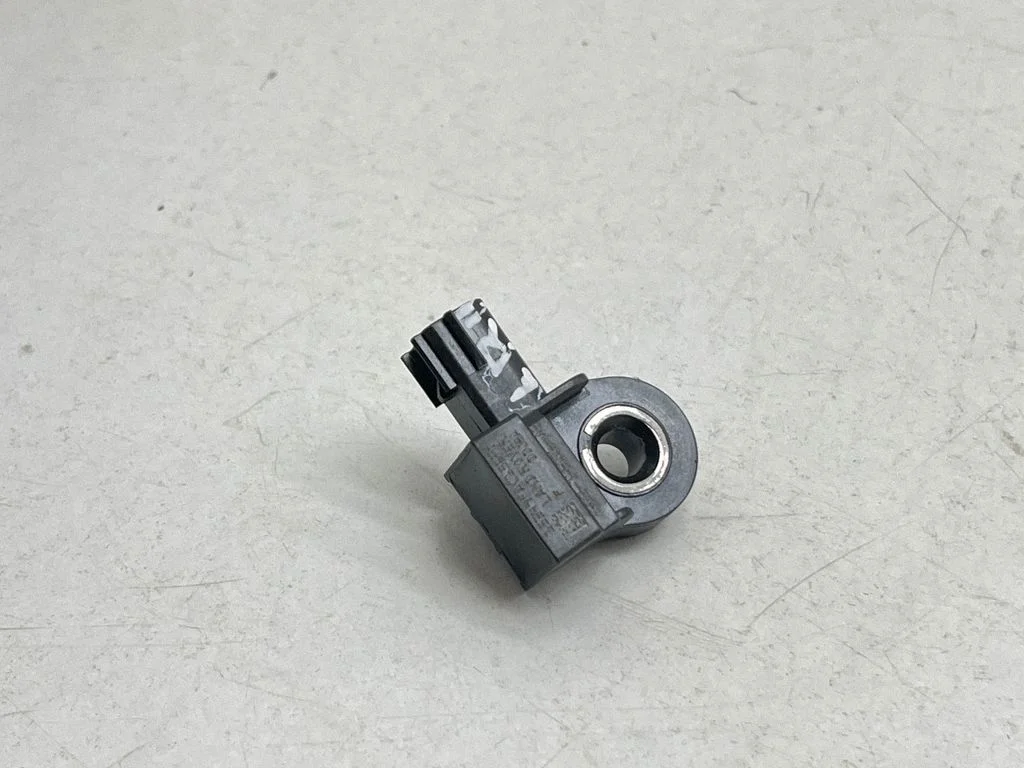 Airbag deployment crash/impact sensor – Land Rover Range Rover Evoque L538 (2011-2018)
