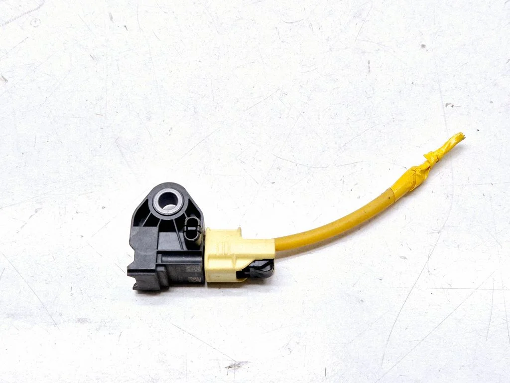 Drošības spilvenu trieciena sensors 95920M6000