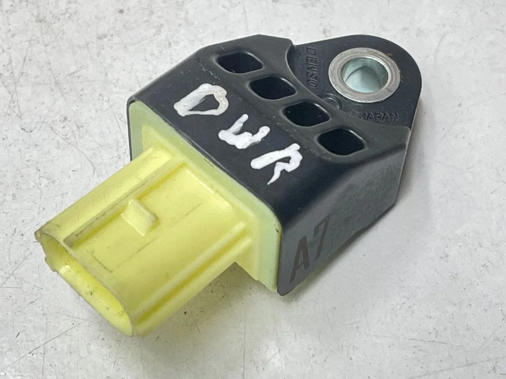 Airbag deployment crash/impact sensor – Toyota Land Cruiser (J150) (2009-)