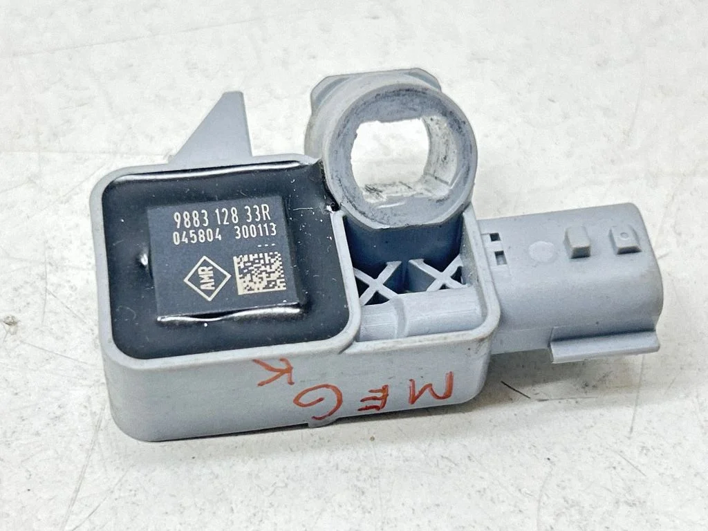 Drošības spilvenu trieciena sensors – Renault Megane III (2009-2016)