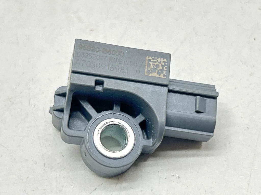 Airbag deployment crash/impact sensor 95920B4000