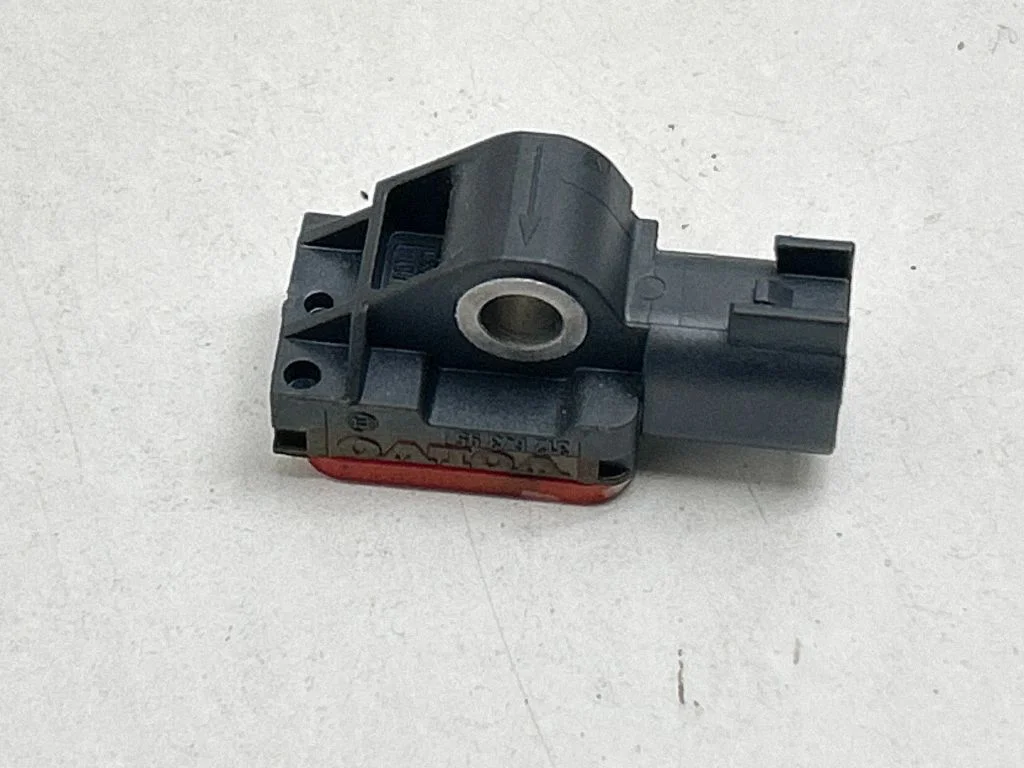 Drošības spilvenu trieciena sensors – Volvo V70 (2014-2016)