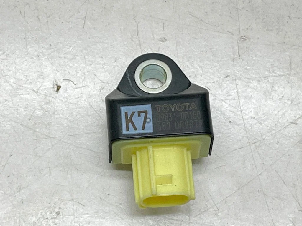 Drošības spilvenu trieciena sensors – Toyota Yaris Cross (2020-)