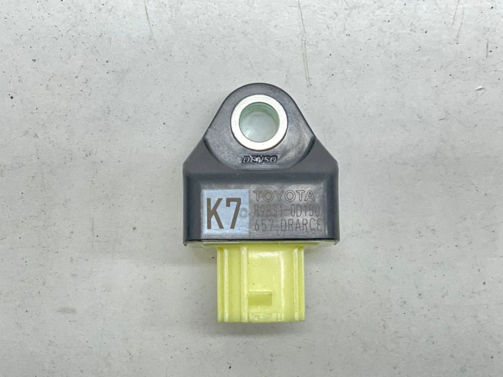 Drošības spilvenu trieciena sensors – Toyota Yaris Cross (2020-)