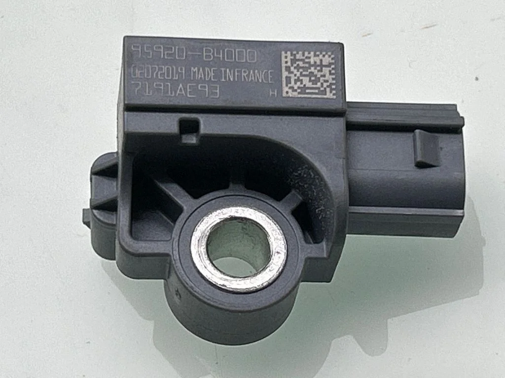 Drošības spilvenu trieciena sensors 95920B4000