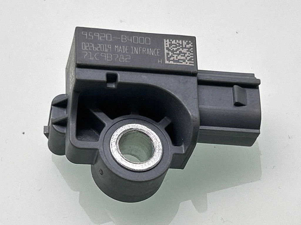 Drošības spilvenu trieciena sensors 95920B4000