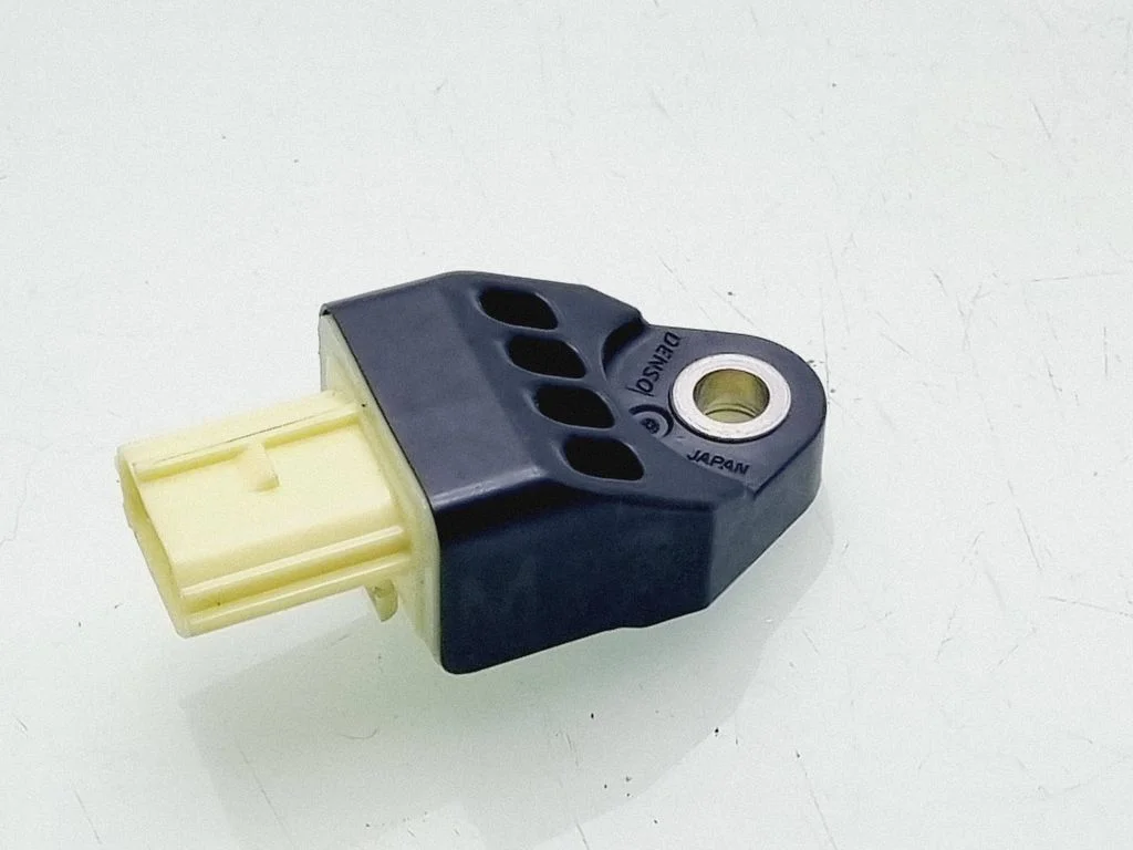 Drošības spilvenu trieciena sensors – Toyota RAV 4 (XA30) (2006-2016)