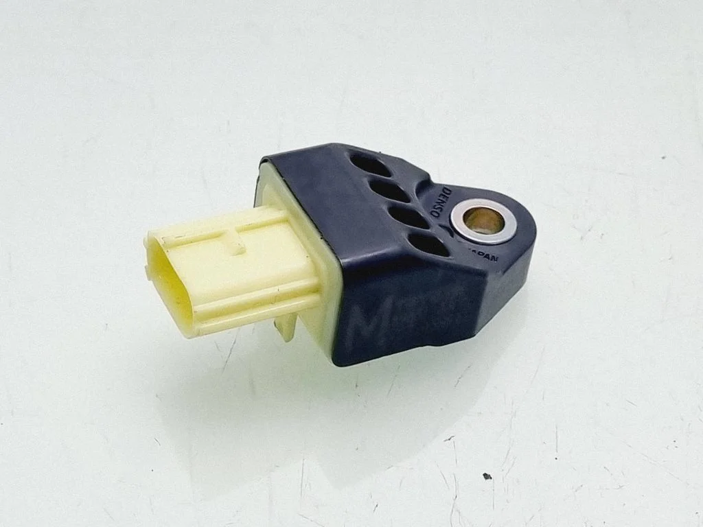 Drošības spilvenu trieciena sensors – Toyota RAV 4 (XA30) (2006-2016)