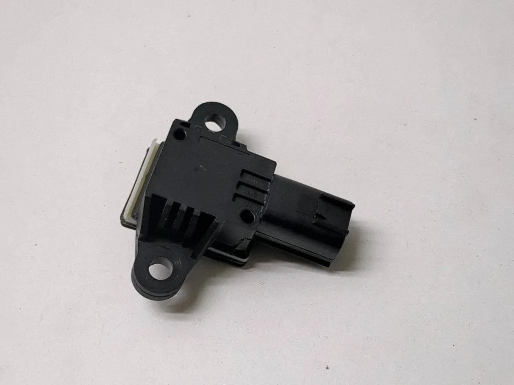 Drošības spilvenu trieciena sensors – Volvo S90, V90 (2016-)