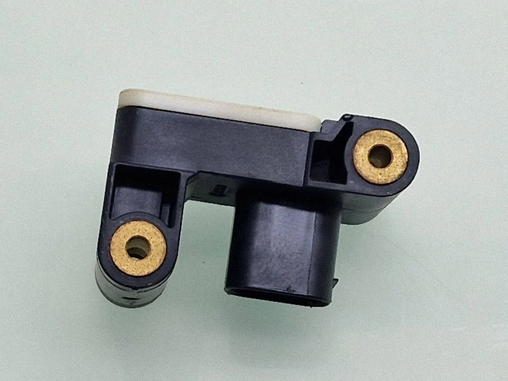 Drošības spilvenu trieciena sensors 6911003