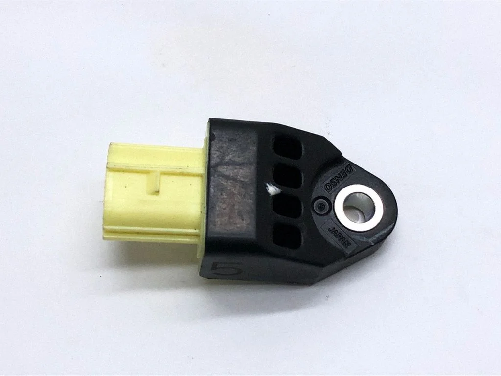 Turvapadja löögiandur – Subaru Outback (2009-2014)