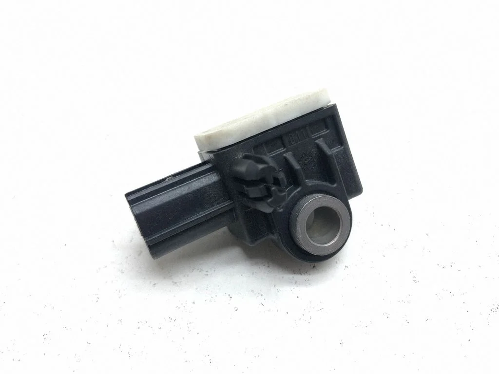 Airbag deployment crash/impact sensor – Volvo S60 (2011-2013)