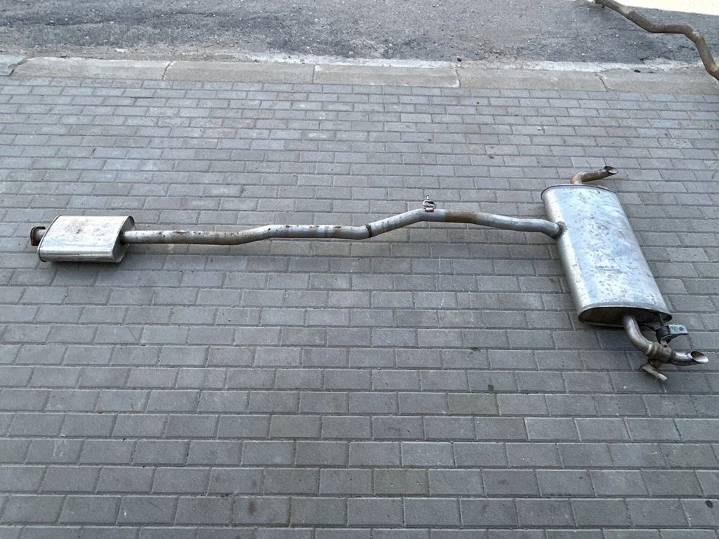 Tłumik 82617365