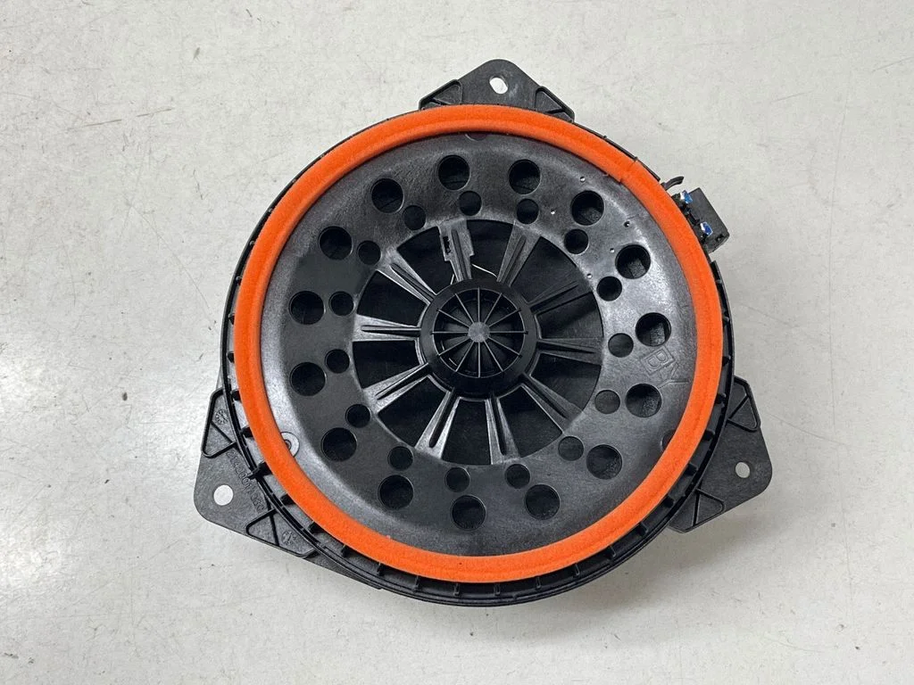 Rear door speaker – Subaru Crosstrek III (2024-)