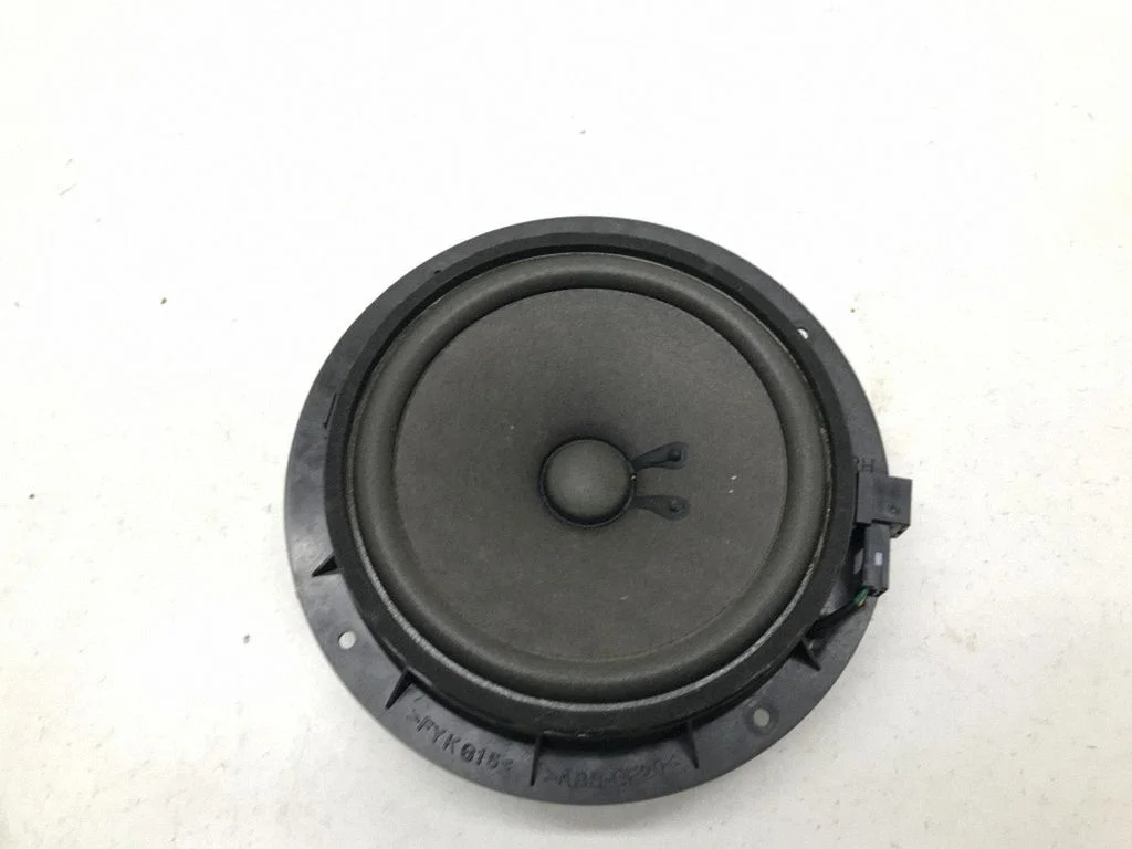 Tagaukse kõlar(id) 96647530