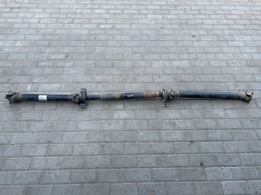 Kardaanvõll (komplekt) A6394108406