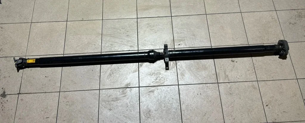 Kardāns komplektā 49300D3500