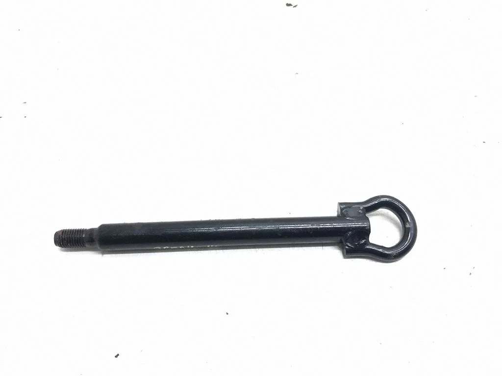 Towing hook eye