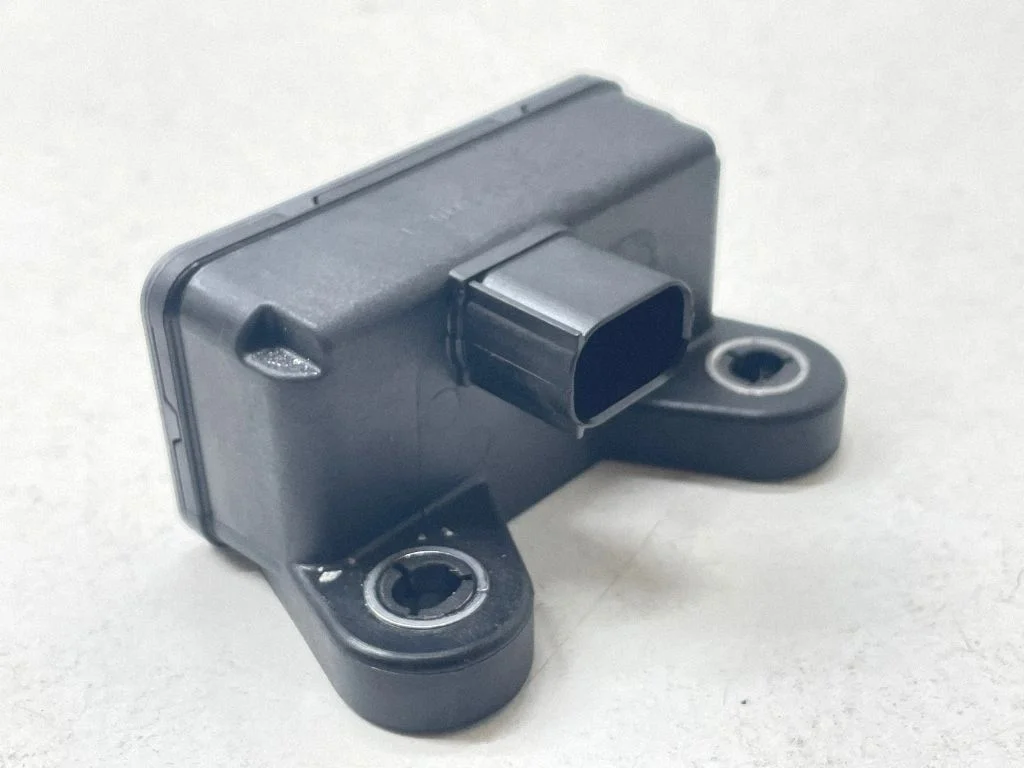 ESP (stabilitātes sistēmas) sensors (paātrinājuma sensors) – Renault Megane III (2009-2016)