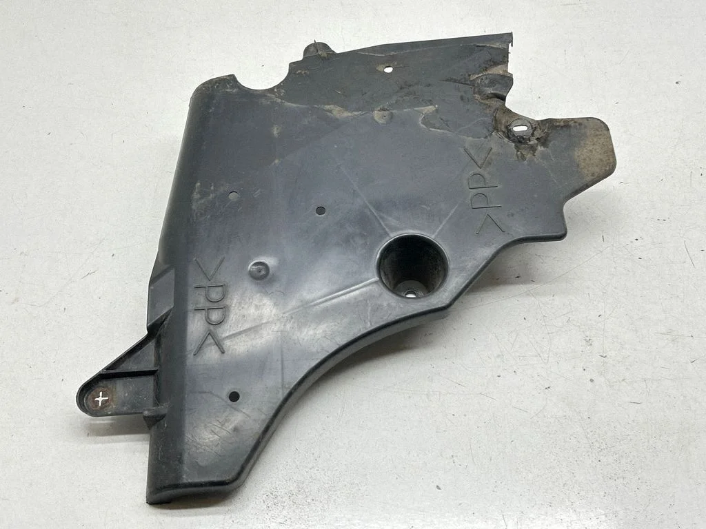 Rear underbody cover/under tray 748A39196R