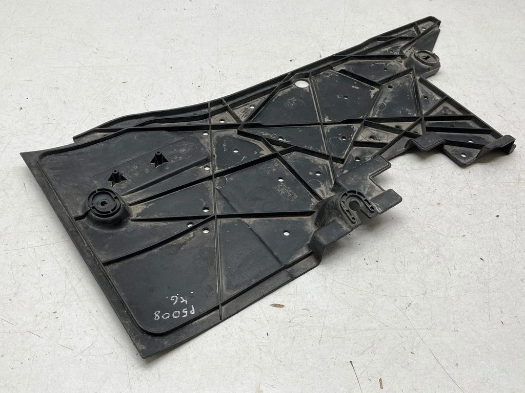 Rear underbody cover/under tray 9820153180