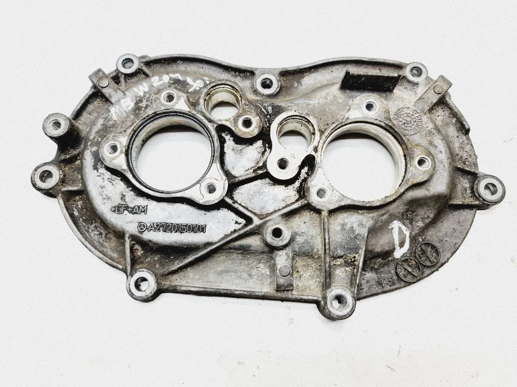 other engine part – right