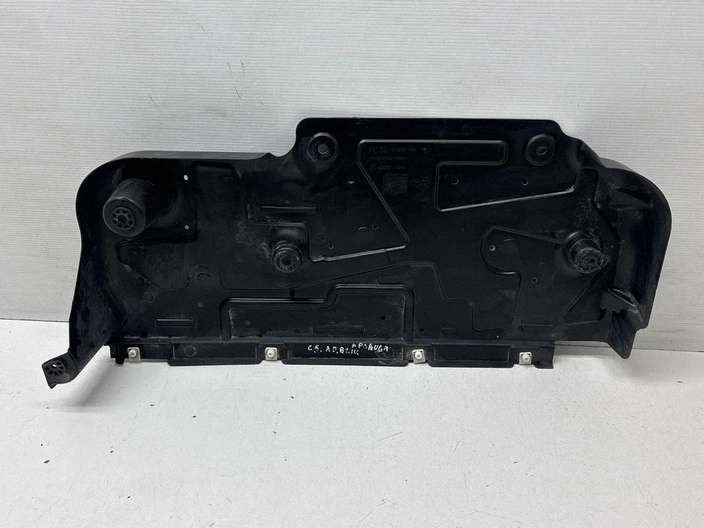Rear underbody cover/under tray 9809531980