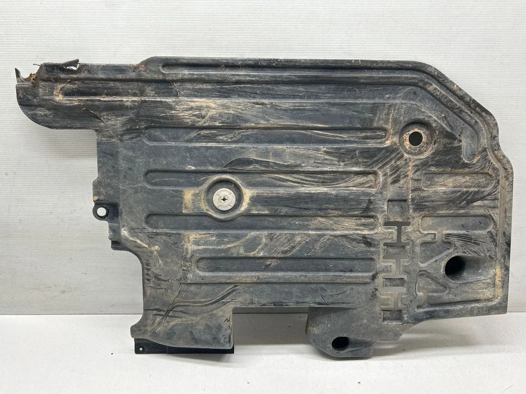 Rear underbody cover/under tray 31420483