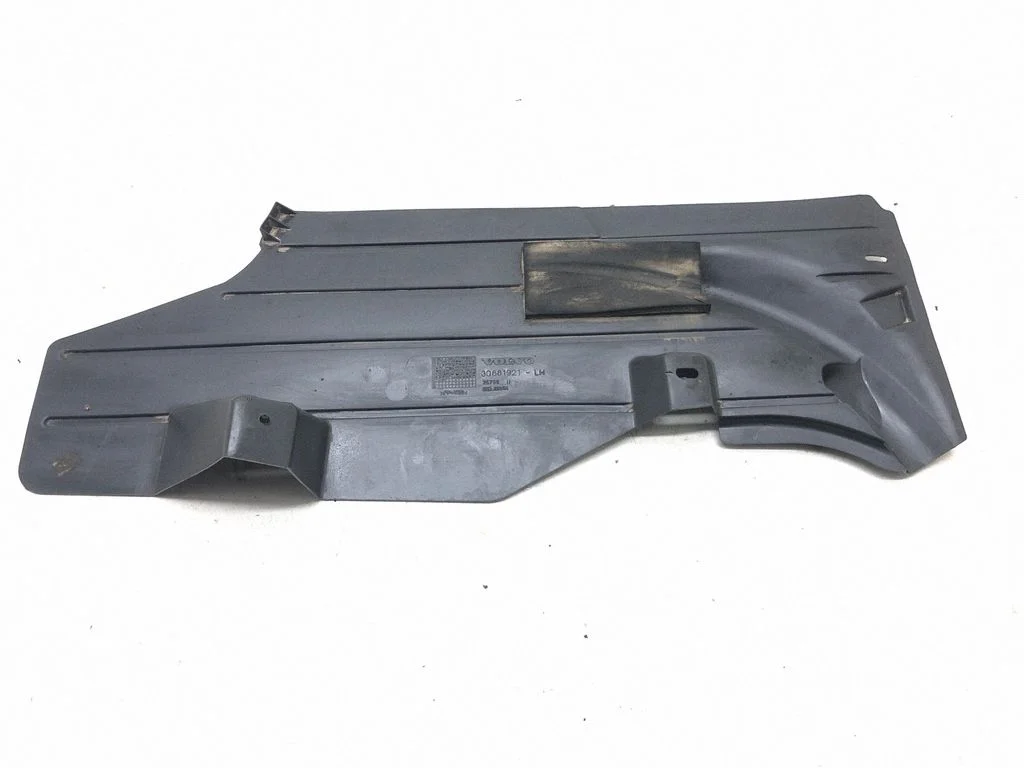 Osłona podwozia tylnego zawieszenia – Volvo S40 (2008-2012)