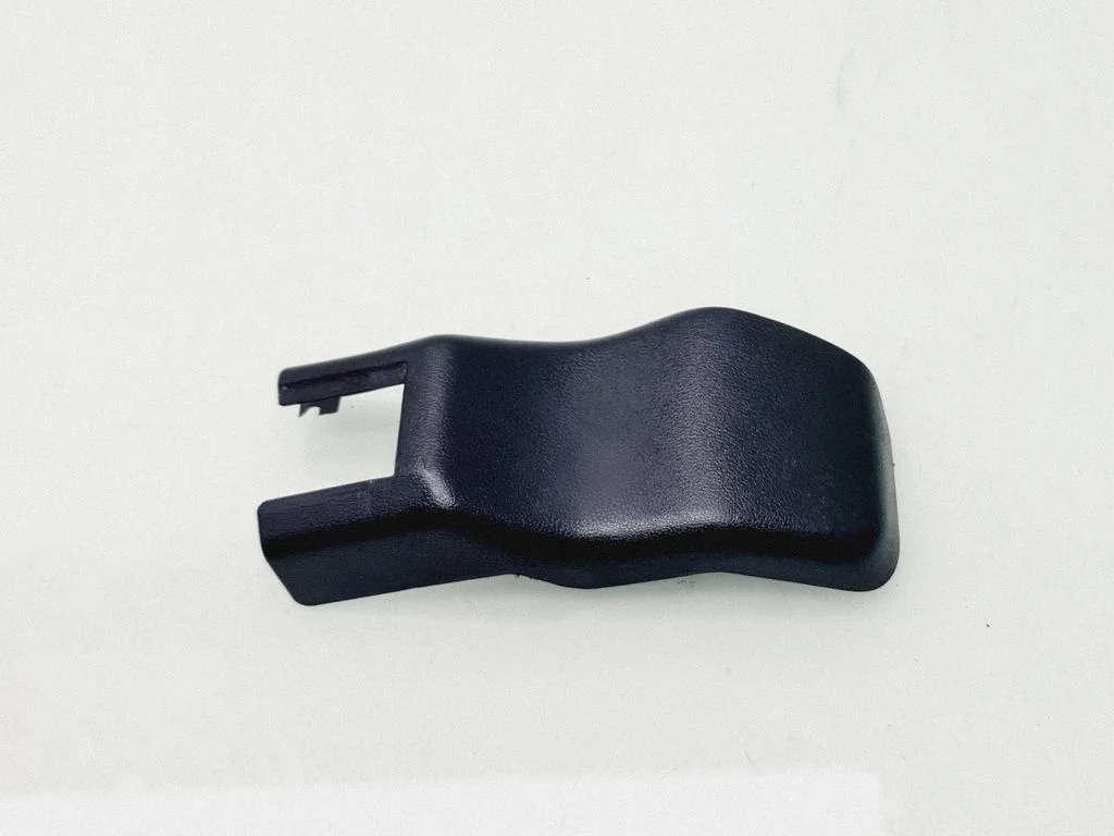 Esimese kõrvalistuja istme siini kate – Toyota Land Cruiser (J150) (2009-)