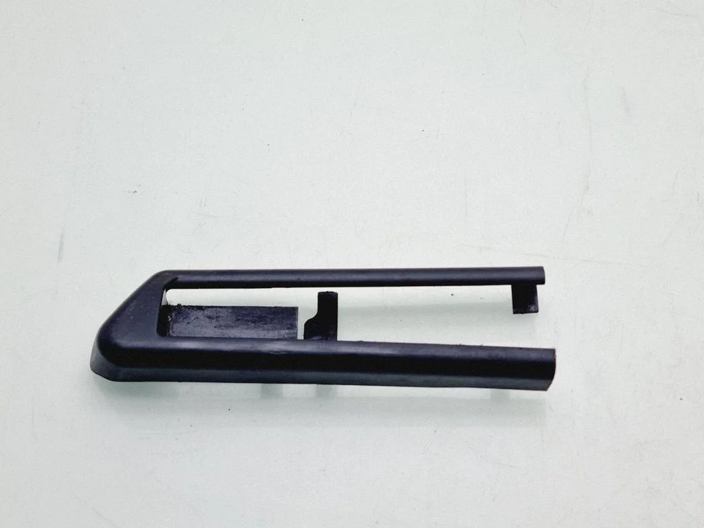 Esimese juhiistme siini kate – BMW 5-seeria F10 F11 (2009-2016)