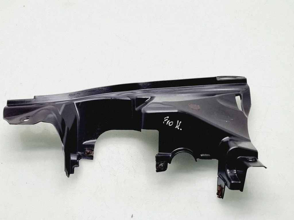 Priekšējās piekares dibena aizsargs – BMW 5. sērija F10 F11 (2009-2016)