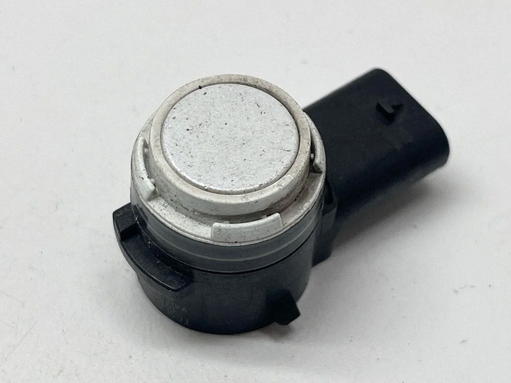 Parking PDC sensor – Tesla Model Y (2020-)