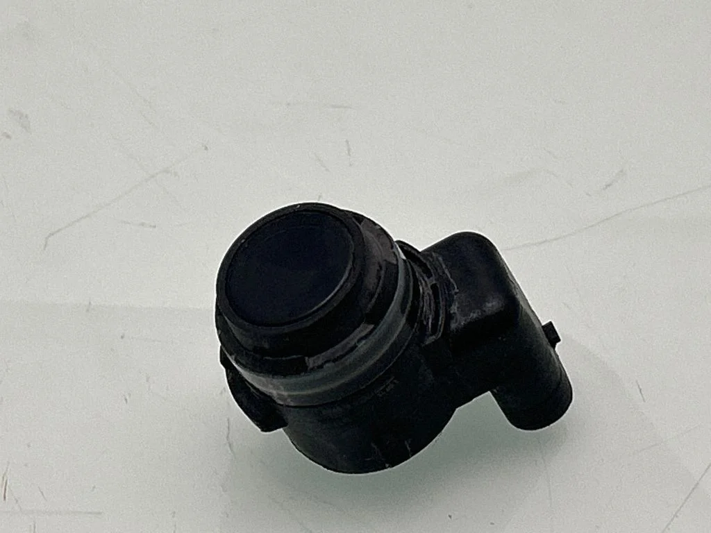 Parkošanās sensors PDC MU5T15K859BA