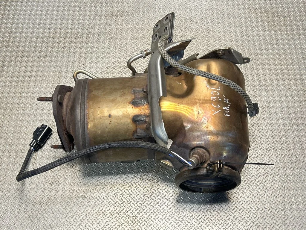 Katalüsaator/ FAP/DPF tahkete osakeste filter 32225414