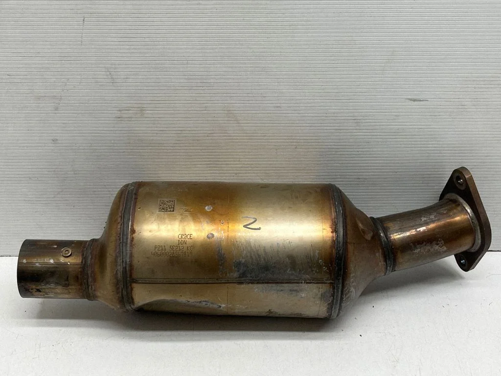 Katalüsaator/ FAP/DPF tahkete osakeste filter PZ115E212KC