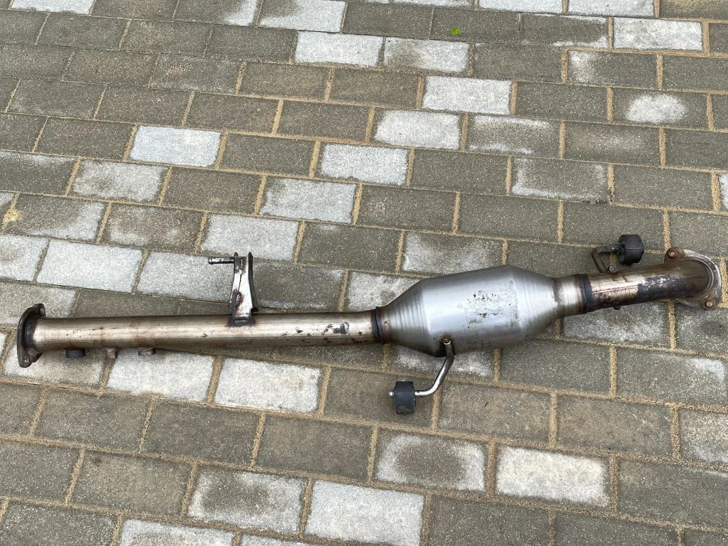 Katalüsaator/ FAP/DPF tahkete osakeste filter 33003