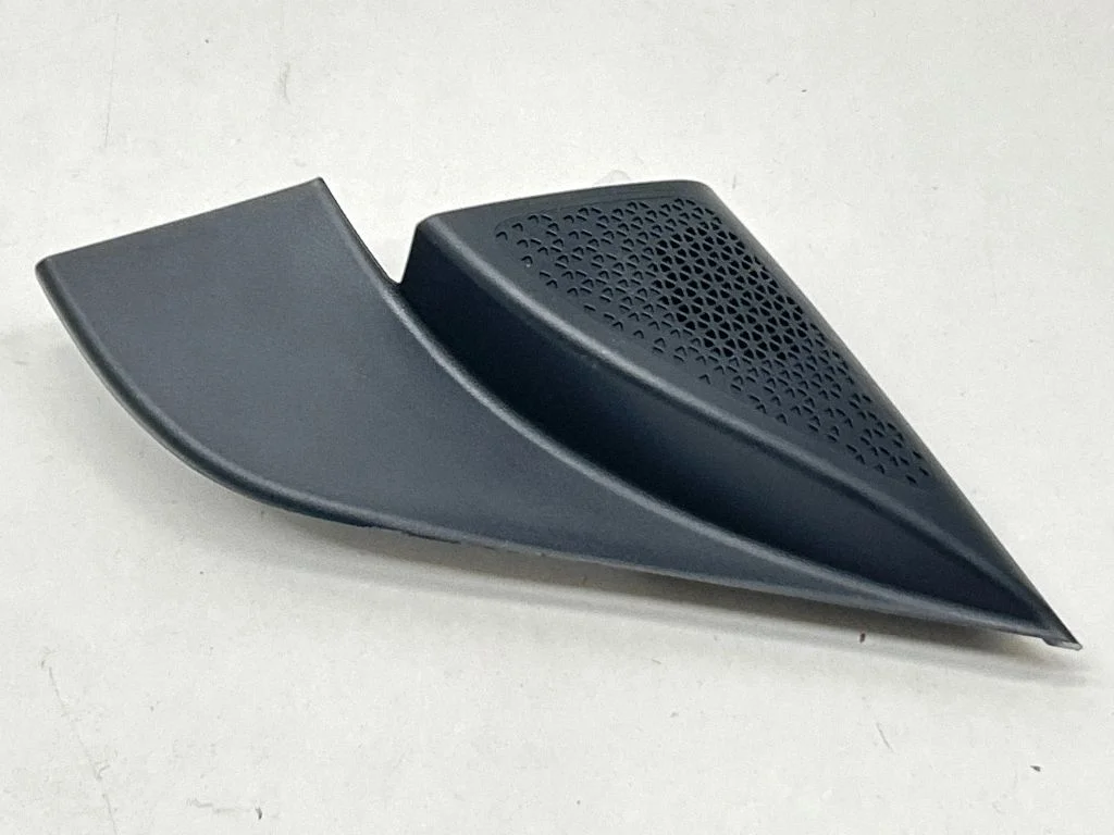 Kõrgsageduslik kõlar(id) esiustes 87651CW000