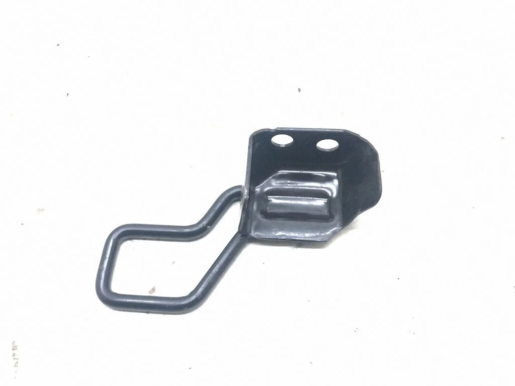 Seat back rest lock catch – left